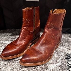 FRYE brown ankle boots size 8 1/2